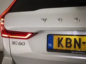 Volvo XC60 thumbnail 26