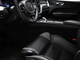 Volvo XC60 thumbnail 38