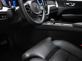 Volvo XC60 thumbnail 37