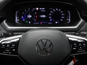 Volkswagen Tiguan thumbnail 37
