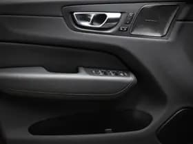 Volvo XC60 thumbnail 34