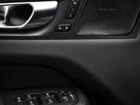 Volvo XC60 thumbnail 35