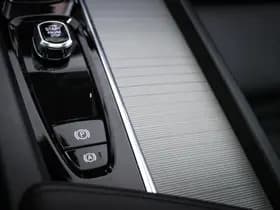 Volvo XC60 thumbnail 42