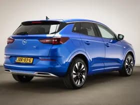 Opel Grandland thumbnail 2