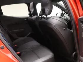 Renault Clio thumbnail 12