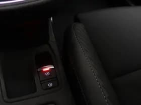 Renault Clio thumbnail 37