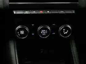 Renault Captur thumbnail 39