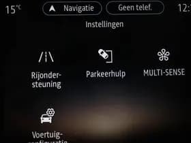Renault Captur thumbnail 43