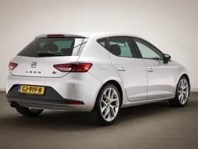 SEAT Leon thumbnail 2