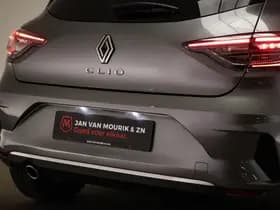 Renault Clio thumbnail 19