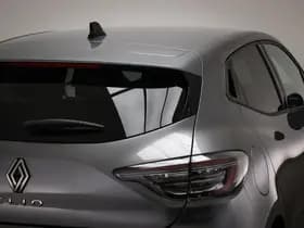 Renault Clio thumbnail 21