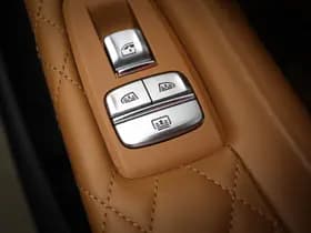 BMW 7-Serie thumbnail 4