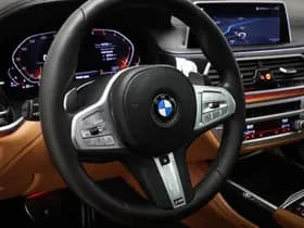 BMW 7-Serie thumbnail 37