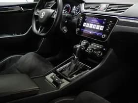 Škoda Superb thumbnail 3