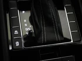 Škoda Superb thumbnail 40
