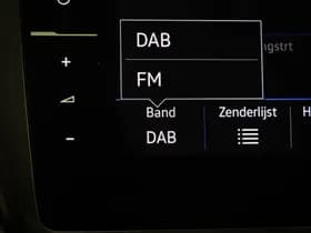 Volkswagen Tiguan thumbnail 46