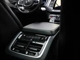 Volvo XC90 thumbnail 3