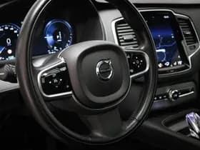 Volvo XC90 thumbnail 41