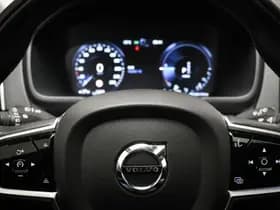 Volvo XC90 thumbnail 42