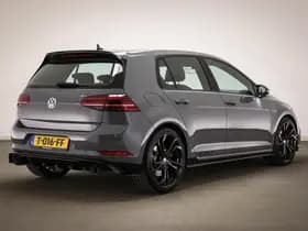 Volkswagen Golf thumbnail 2