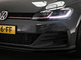Volkswagen Golf thumbnail 15
