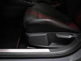 Volkswagen Golf thumbnail 29