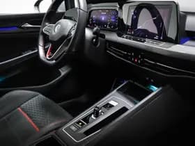 Volkswagen Golf thumbnail 3
