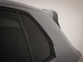 Volkswagen Golf thumbnail 22