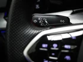 Volkswagen Golf thumbnail 35