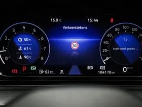 Volkswagen Golf thumbnail 5