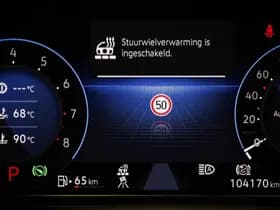 Volkswagen Golf thumbnail 6