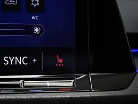 Volkswagen Golf thumbnail 53