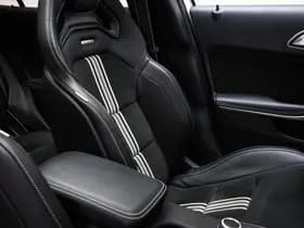 Mercedes-Benz GLA thumbnail 12