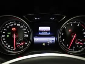 Mercedes-Benz GLA thumbnail 4