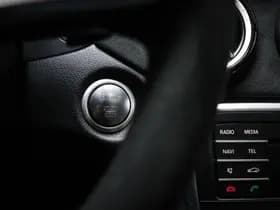 Mercedes-Benz GLA thumbnail 42