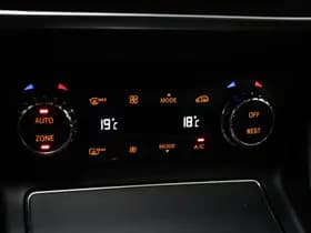 Mercedes-Benz GLA thumbnail 46
