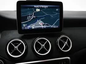 Mercedes-Benz GLA thumbnail 50