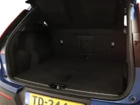 Volvo XC40 thumbnail 14