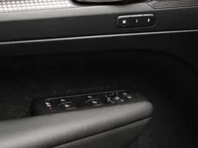 Volvo XC40 thumbnail 26