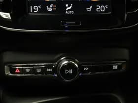 Volvo XC40 thumbnail 36