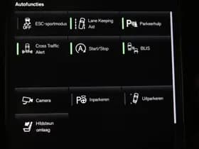 Volvo XC40 thumbnail 40