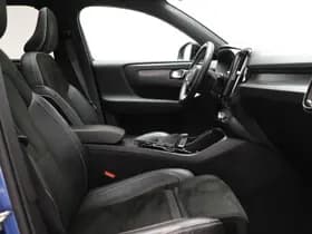Volvo XC40 thumbnail 9