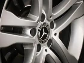 Mercedes-Benz GLA thumbnail 23
