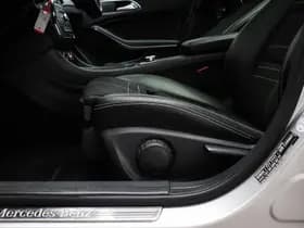 Mercedes-Benz GLA thumbnail 26