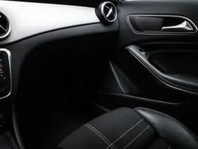Mercedes-Benz GLA thumbnail 36