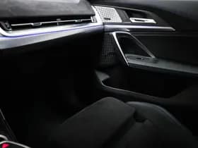 BMW iX2 thumbnail 43