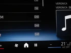 BMW iX2 thumbnail 48