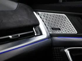BMW iX2 thumbnail 8