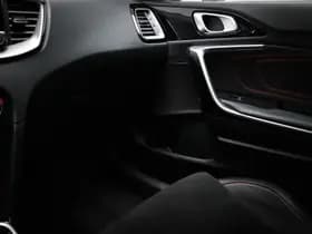 Kia Proceed thumbnail 39