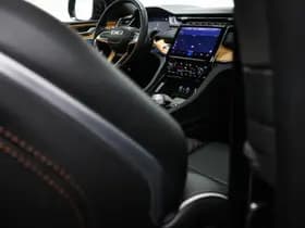 Jeep Grand Cherokee thumbnail 13